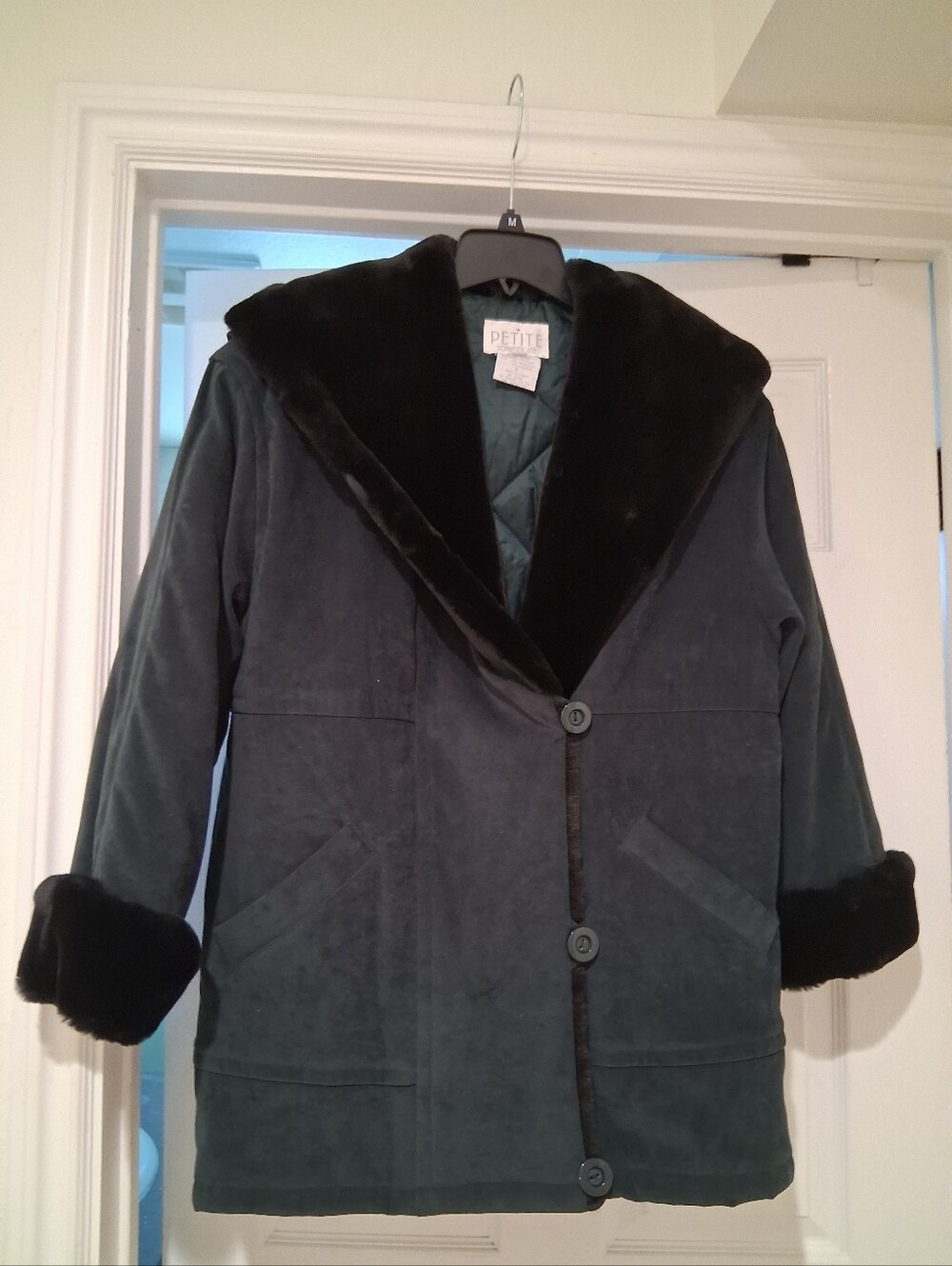 Petite SOPHISTICATE  Black Faux-Fur Trim Coat